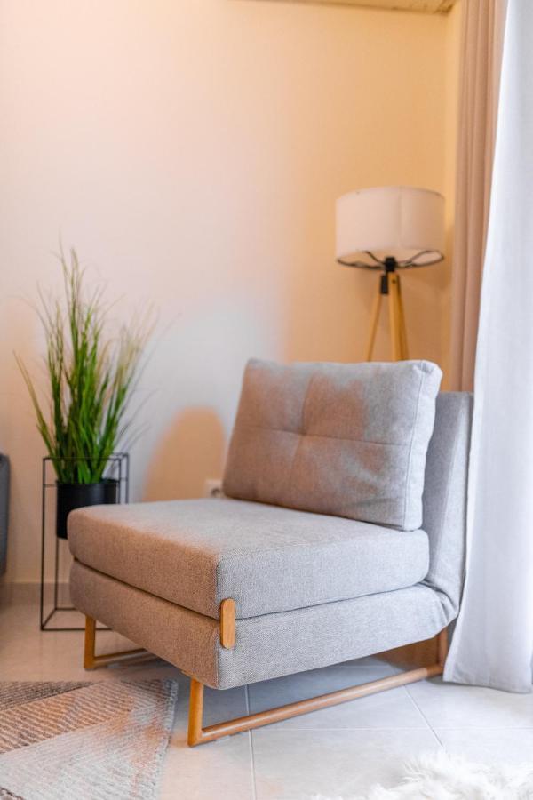 Niovi, Stylish Apartment Near The Waterfront เทสซาโลนิกิ ภายนอก รูปภาพ