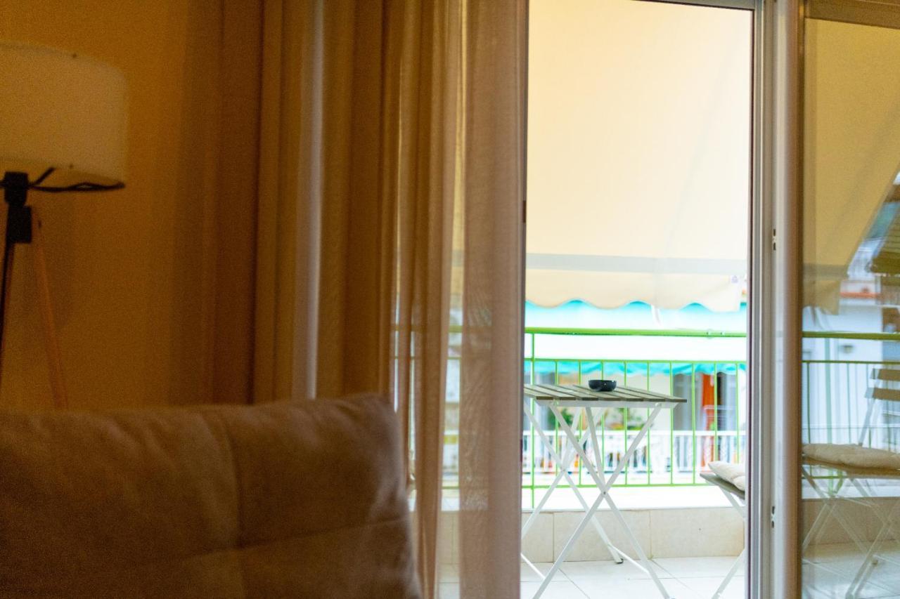 Niovi, Stylish Apartment Near The Waterfront เทสซาโลนิกิ ภายนอก รูปภาพ