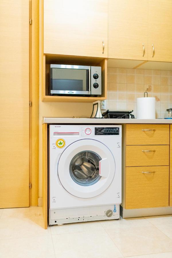 Niovi, Stylish Apartment Near The Waterfront เทสซาโลนิกิ ภายนอก รูปภาพ